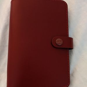 Filofax original personal in pillarbox red